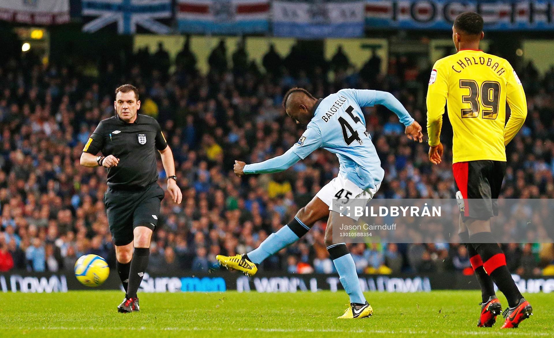 Football - Manchester City v Watford - FA Cup Third Round