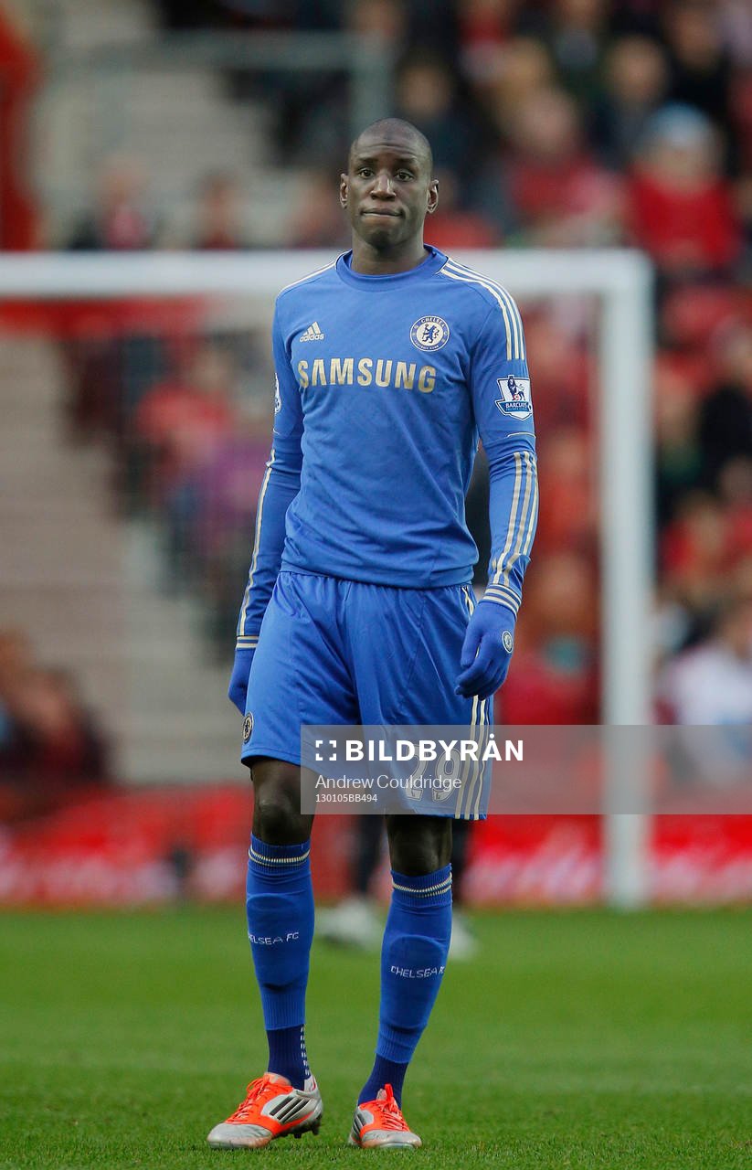 Football - Southampton v Chelsea - FA Cup Third Round  - St