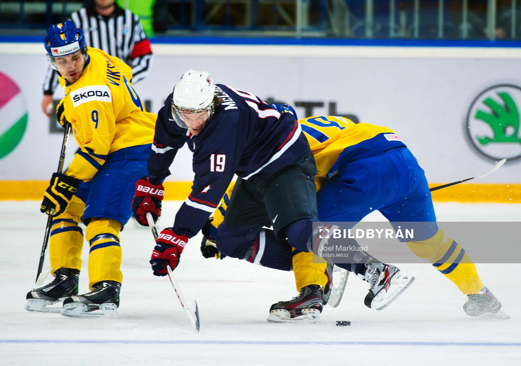 Mikael Vikstrand och Elias Lindholm, Sverige, utmanas av