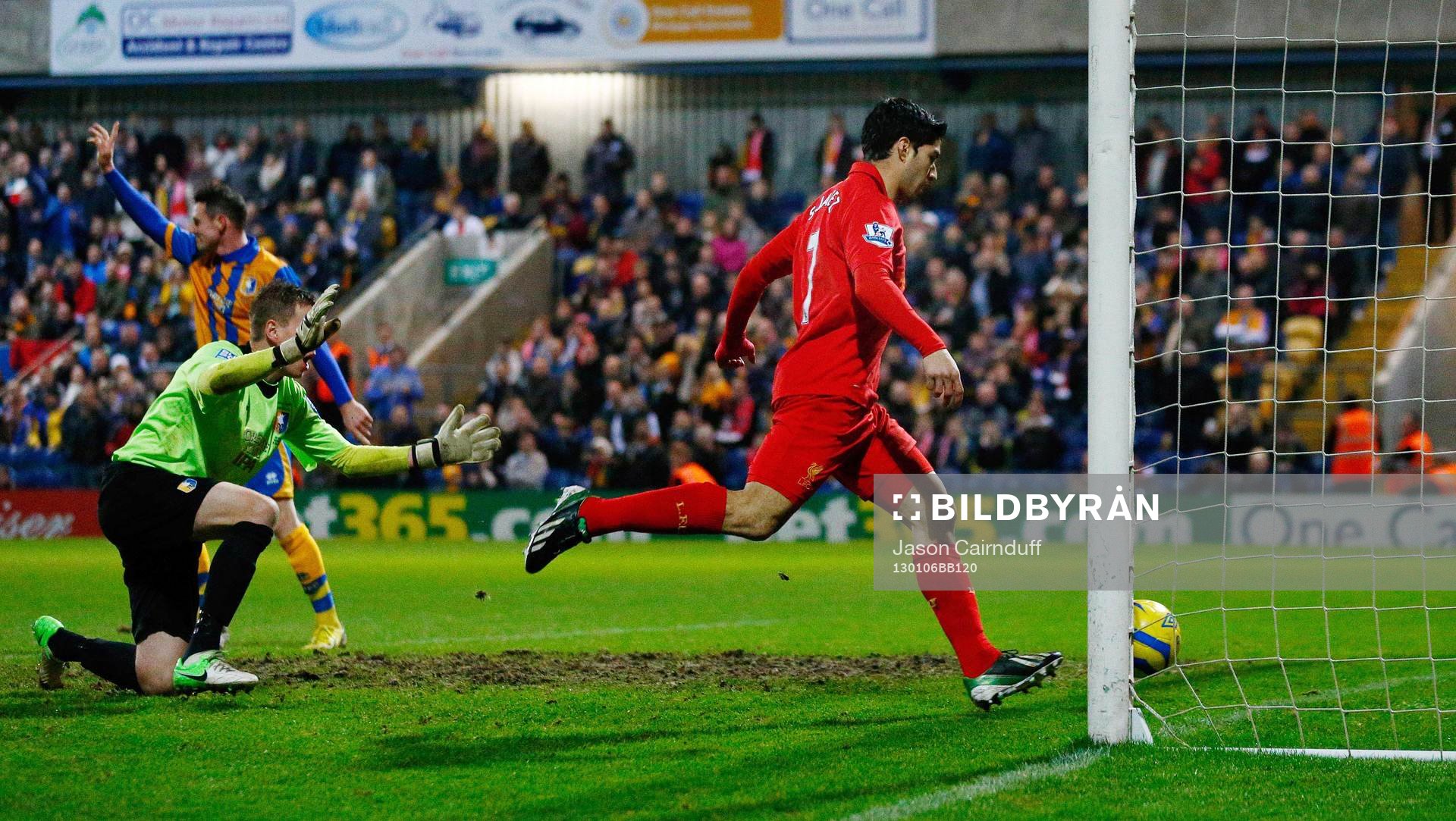Football - Mansfield Town v Liverpool - FA Cup Third Round