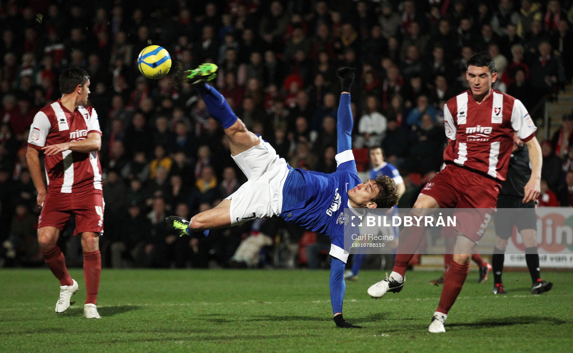 Football - Cheltenham Town v Everton - FA Cup Third Round -