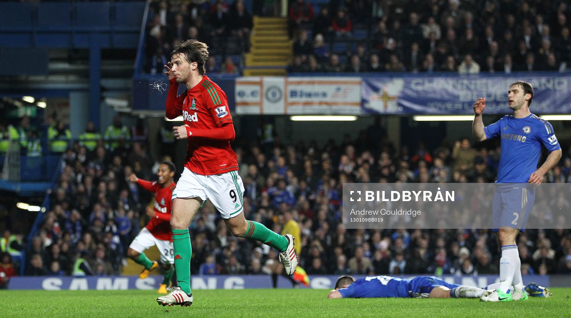 Football - Chelsea v Swansea City - Capital One Cup Semi