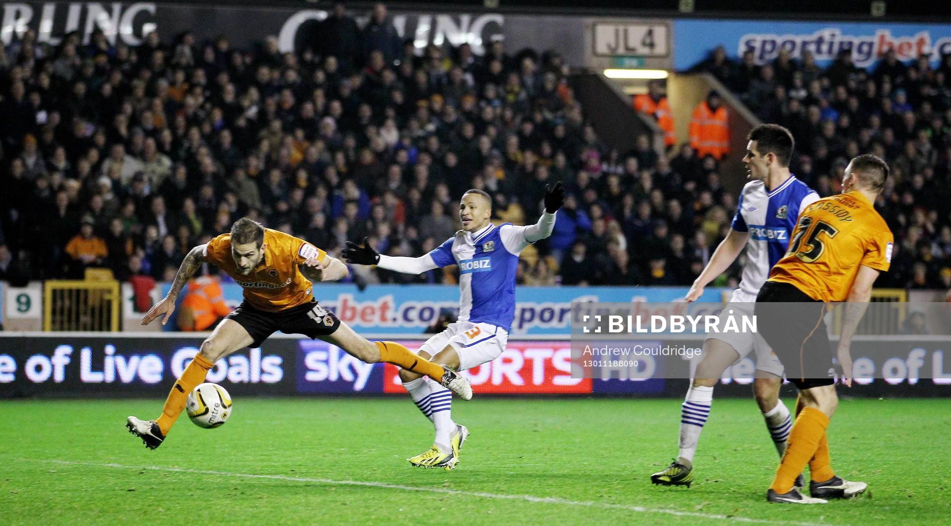 Football - Wolverhampton Wanderers v Blackburn Rovers -