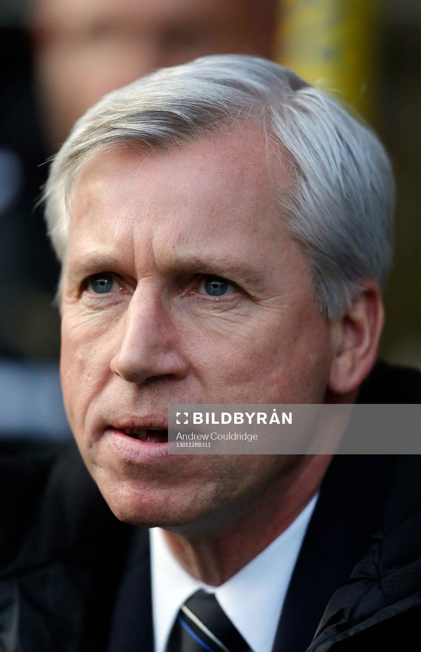 Football - Norwich City v Newcastle United - Barclays