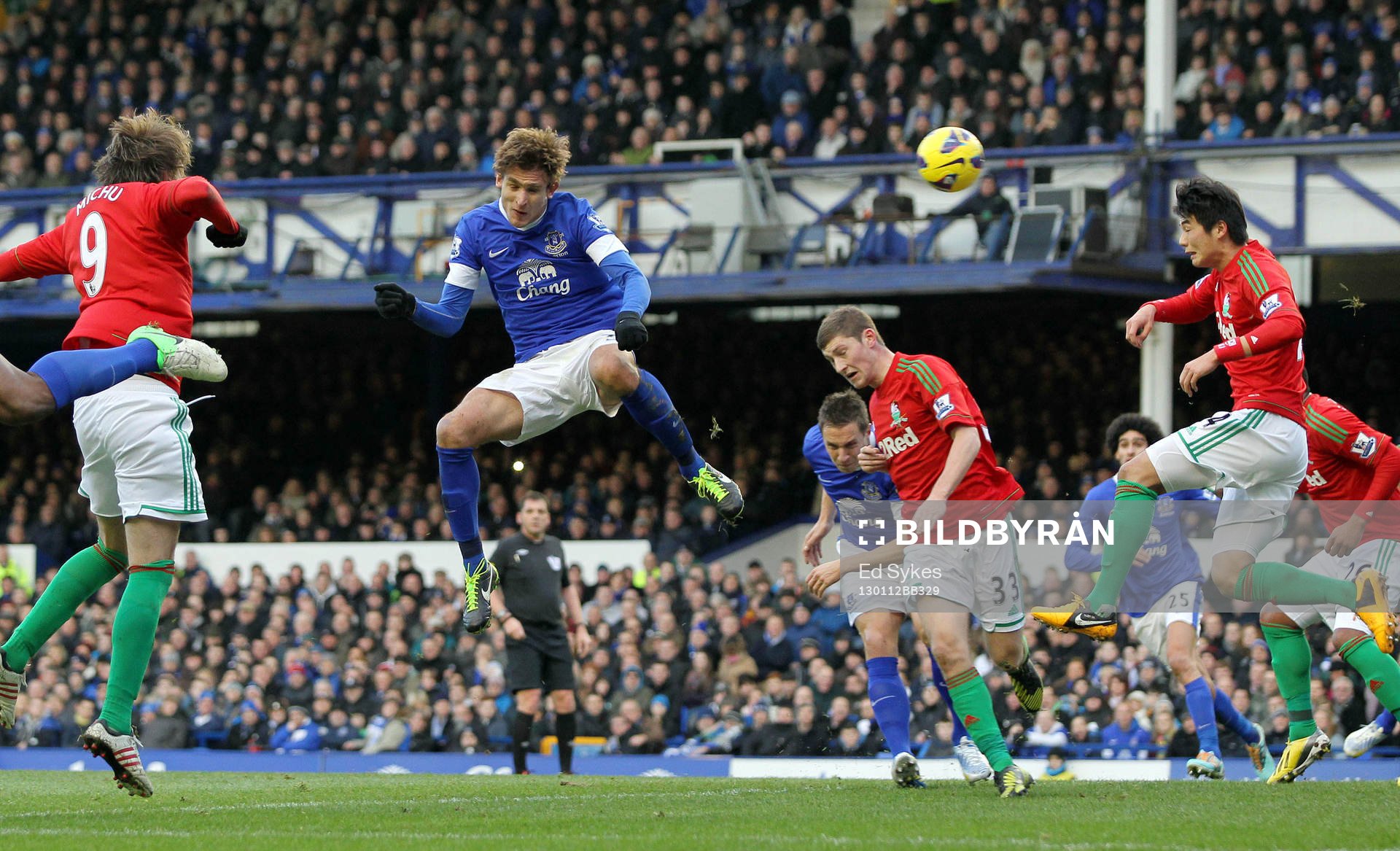 Football - Everton v Swansea City - Barclays Premier League