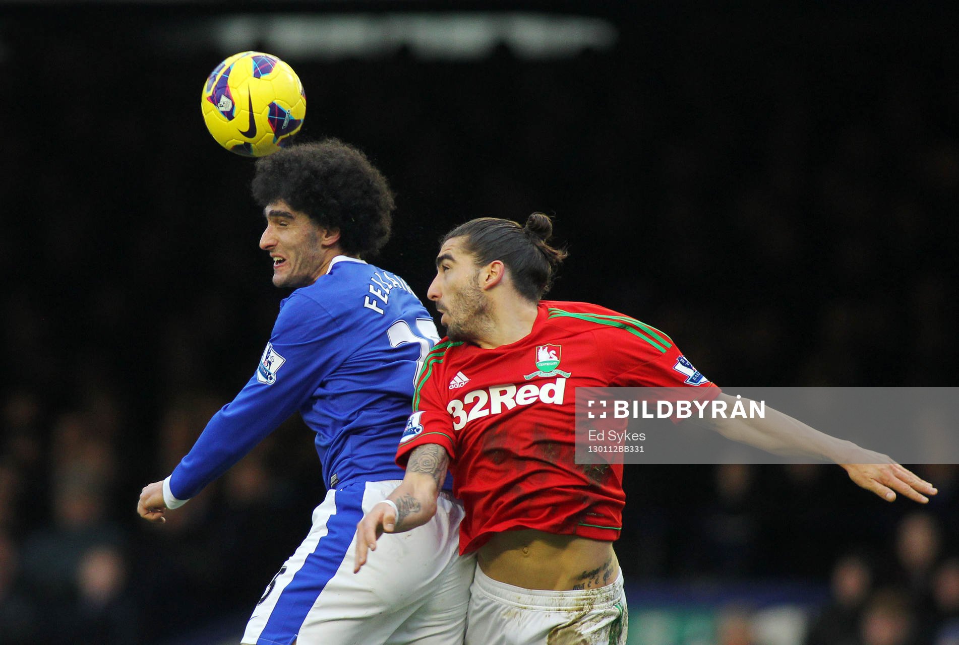 Football - Everton v Swansea City - Barclays Premier League