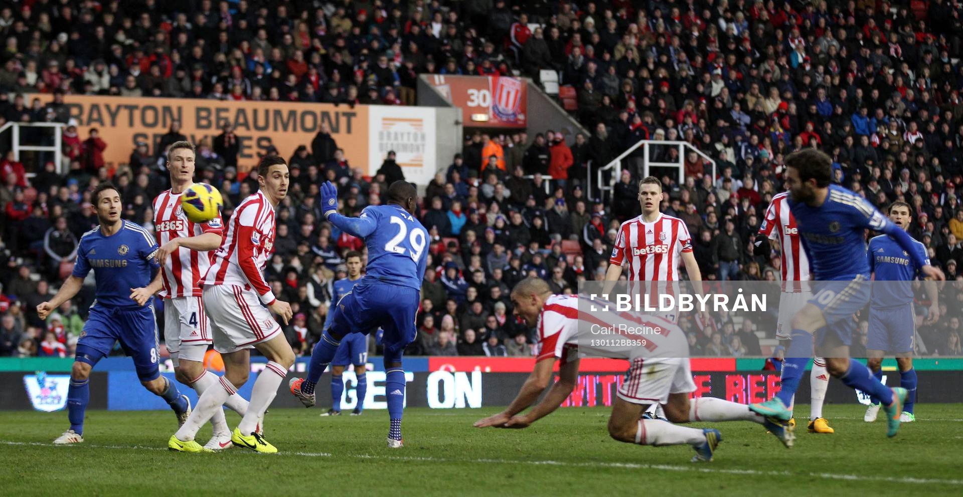 Football - Stoke City v Chelsea - Barclays Premier League