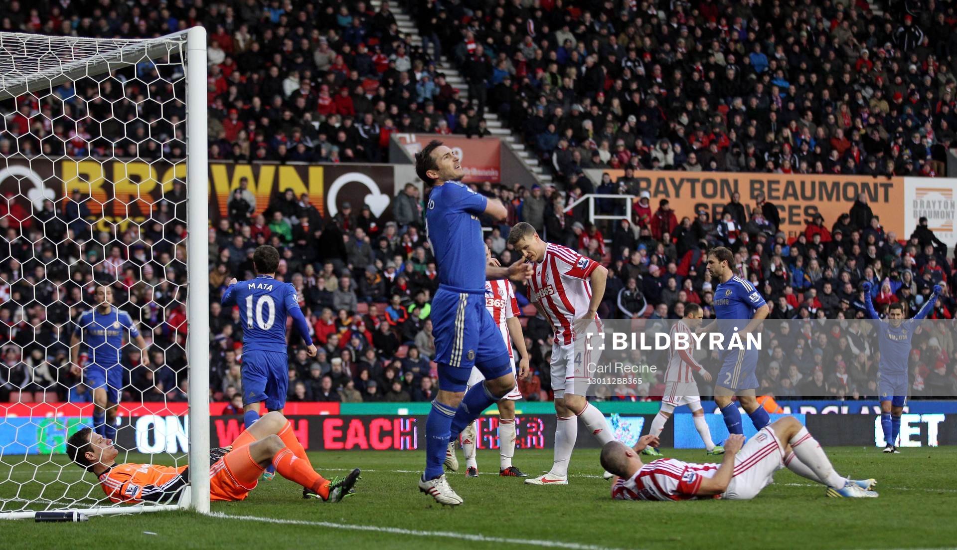 Football - Stoke City v Chelsea - Barclays Premier League