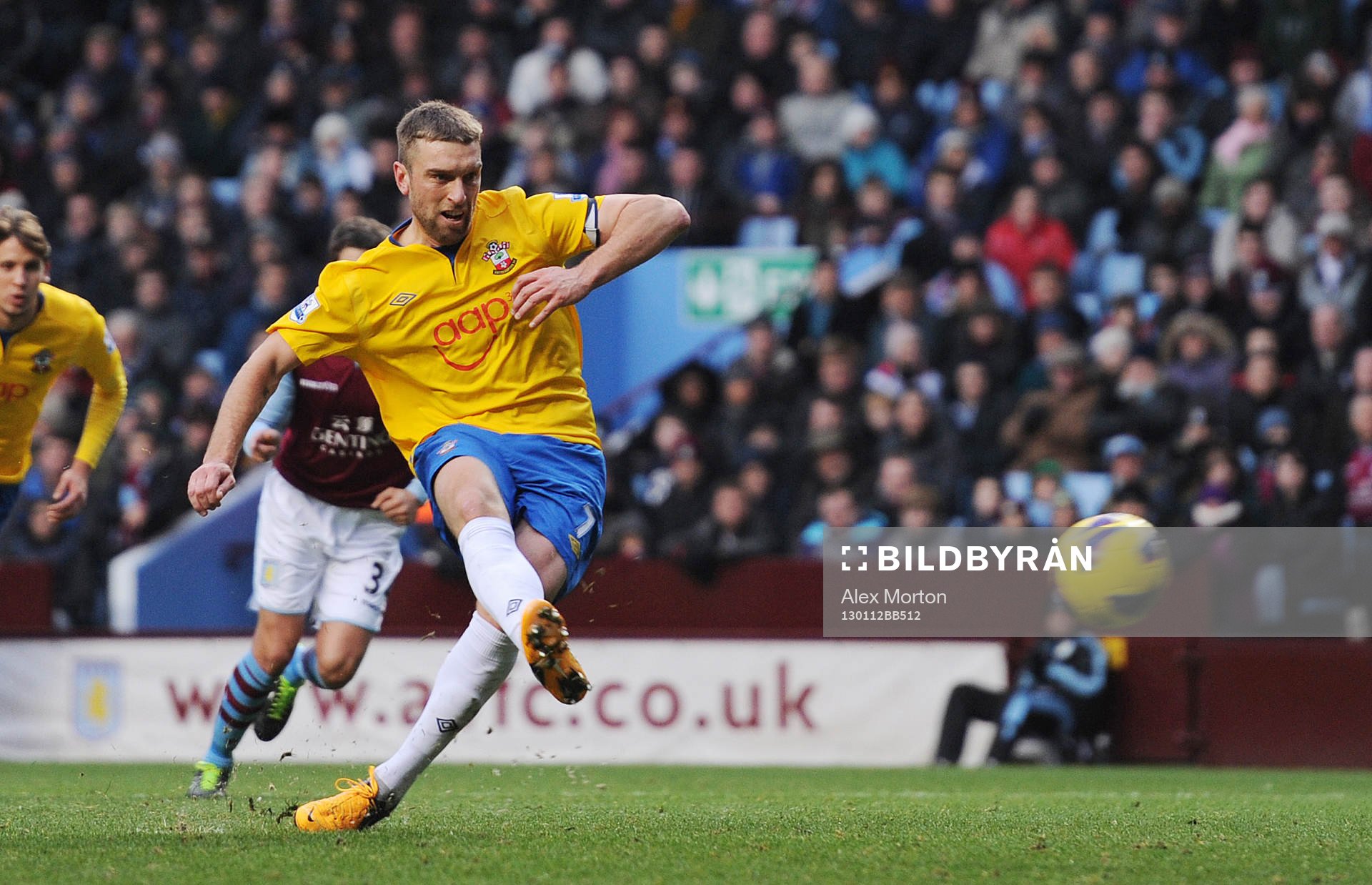 Football - Aston Villa v Southampton - Barclays Premier