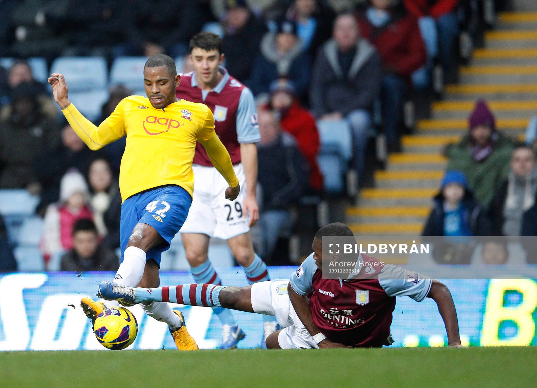 Football - Aston Villa v Southampton - Barclays Premier