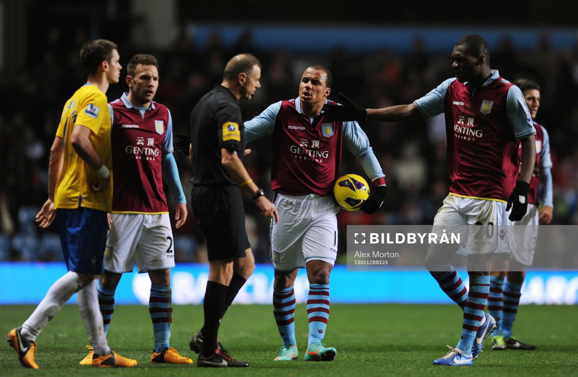 Football - Aston Villa v Southampton - Barclays Premier