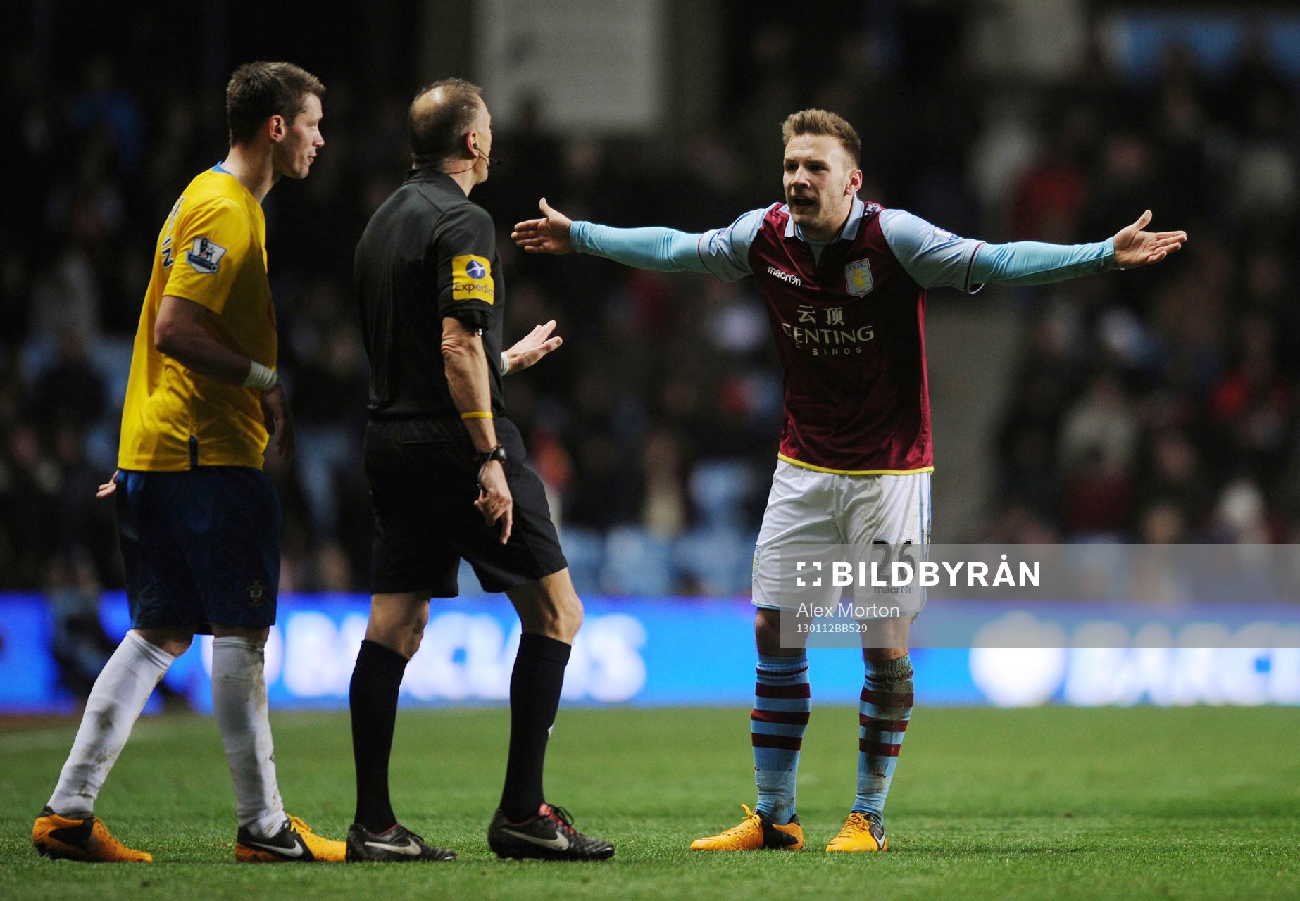 Football - Aston Villa v Southampton - Barclays Premier