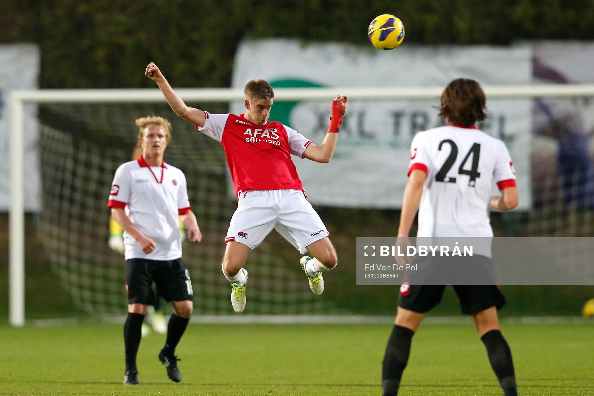  BELEK - 12-01-2013 - voetbal - Genclerbirligi - AZ, trainingskamp AZ in Turkije dag 7, 1-1, AZ speler Markus Henriksen (m).