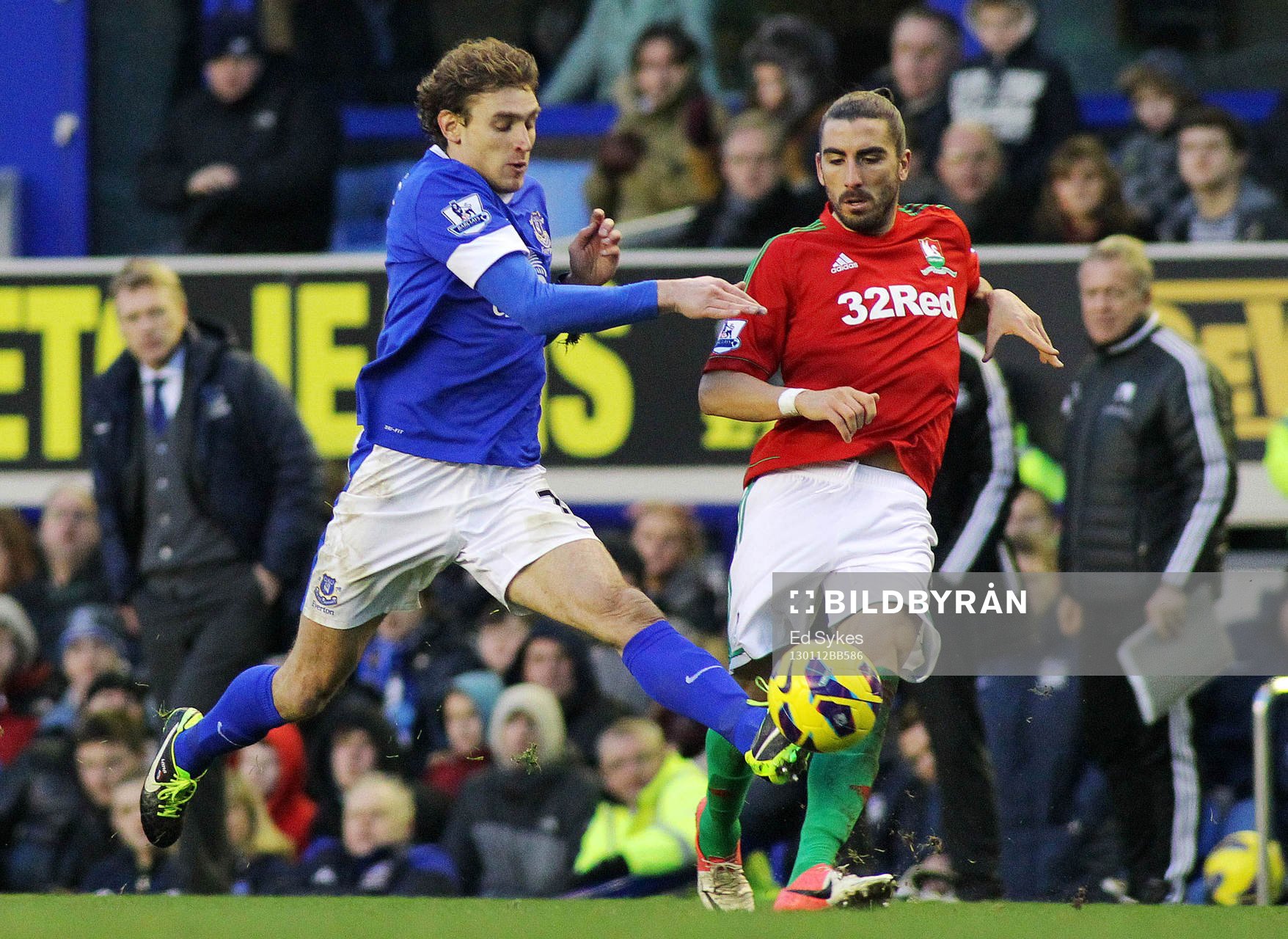 Football - Everton v Swansea City - Barclays Premier League