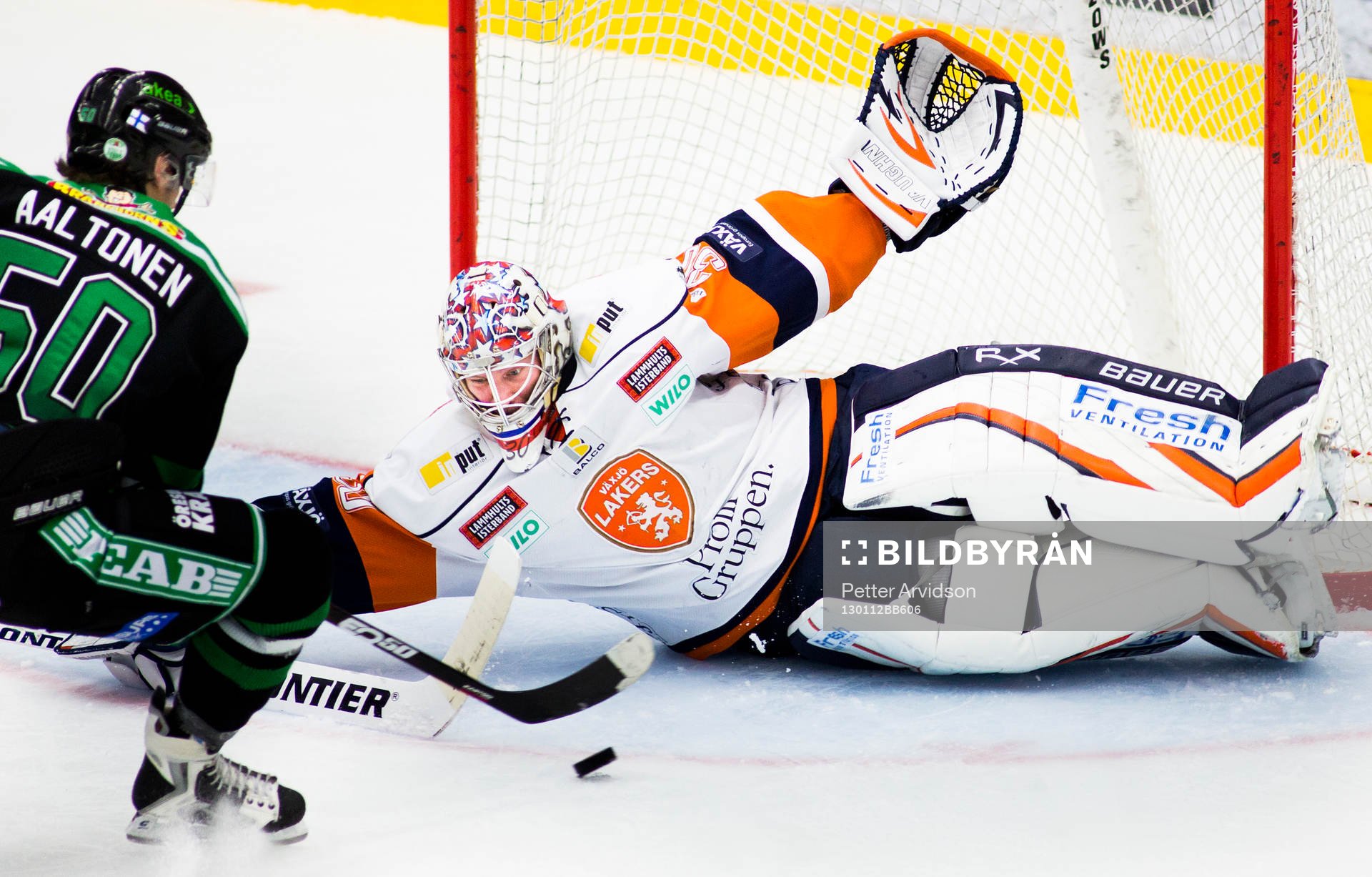 Fredrik Norrena, målvakt, Växsjö, gör en jätte