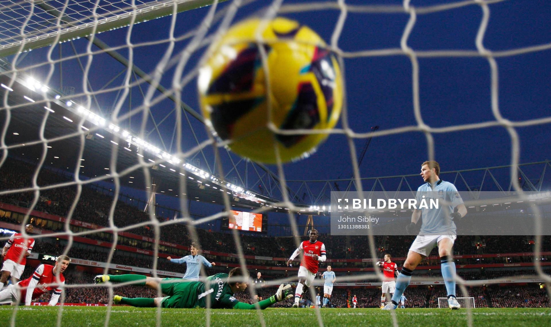 Football - Arsenal v Manchester City - Barclays Premier
