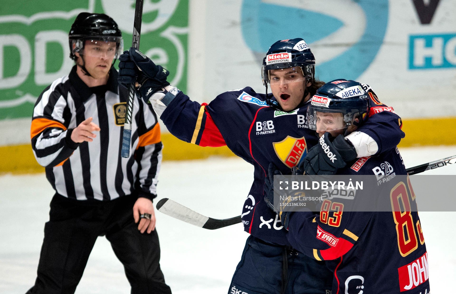 Petr Kalus, Djurgården gratuleras av Dustin Johner