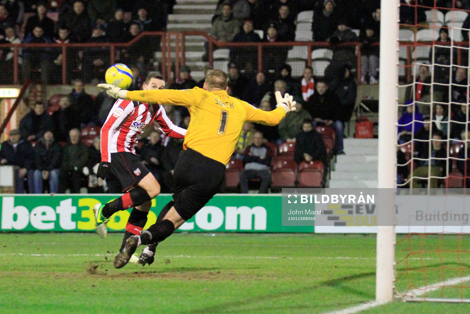 Football - Brentford v Southend United - FA Cup Third Round