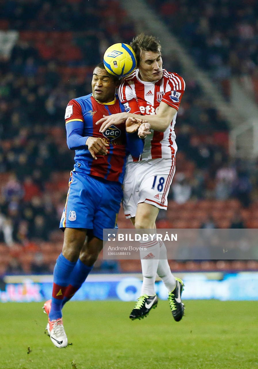 Football - Stoke City v Crystal Palace - FA Cup Third Round