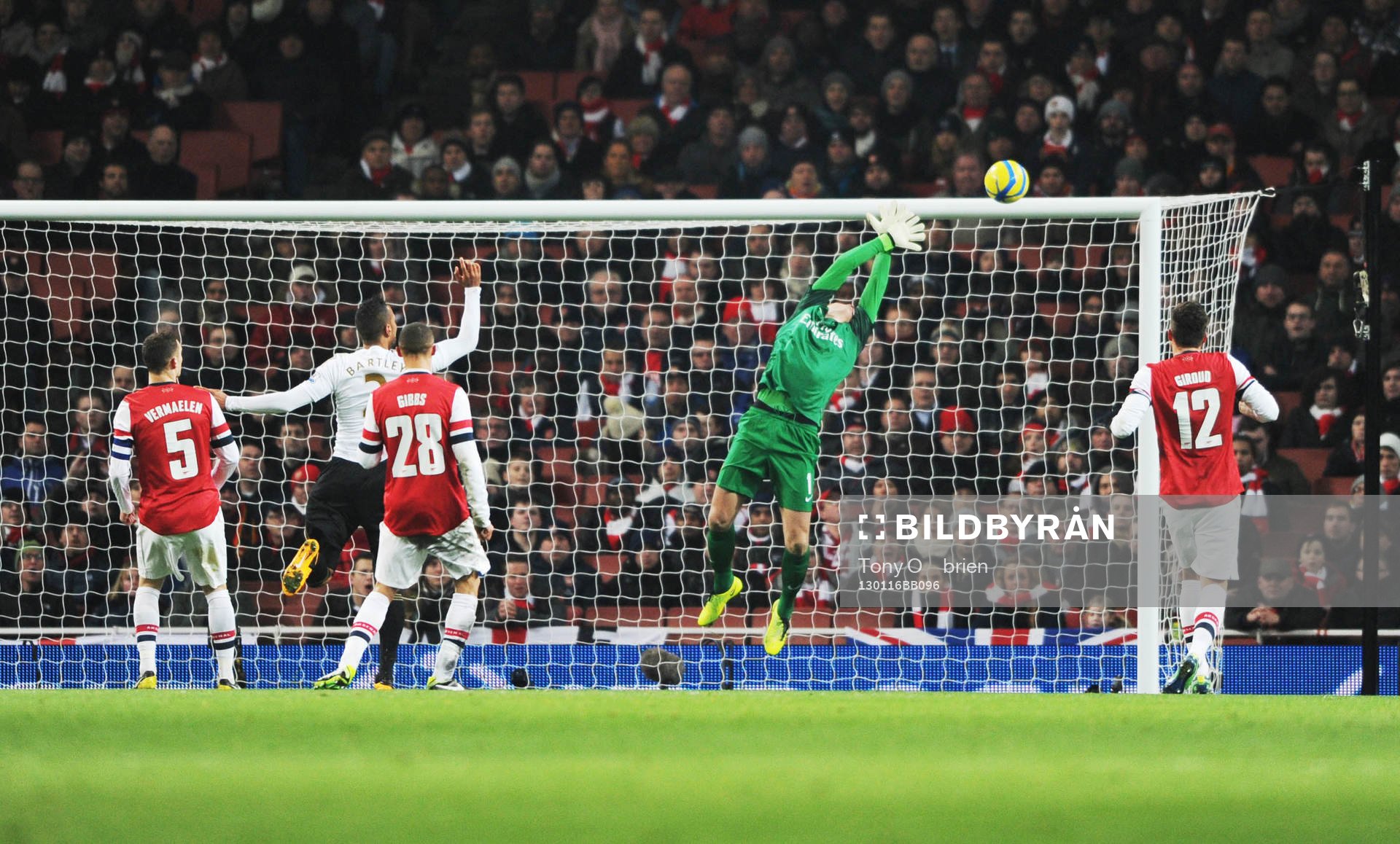 Football - Arsenal v Swansea City - FA Cup Third Round