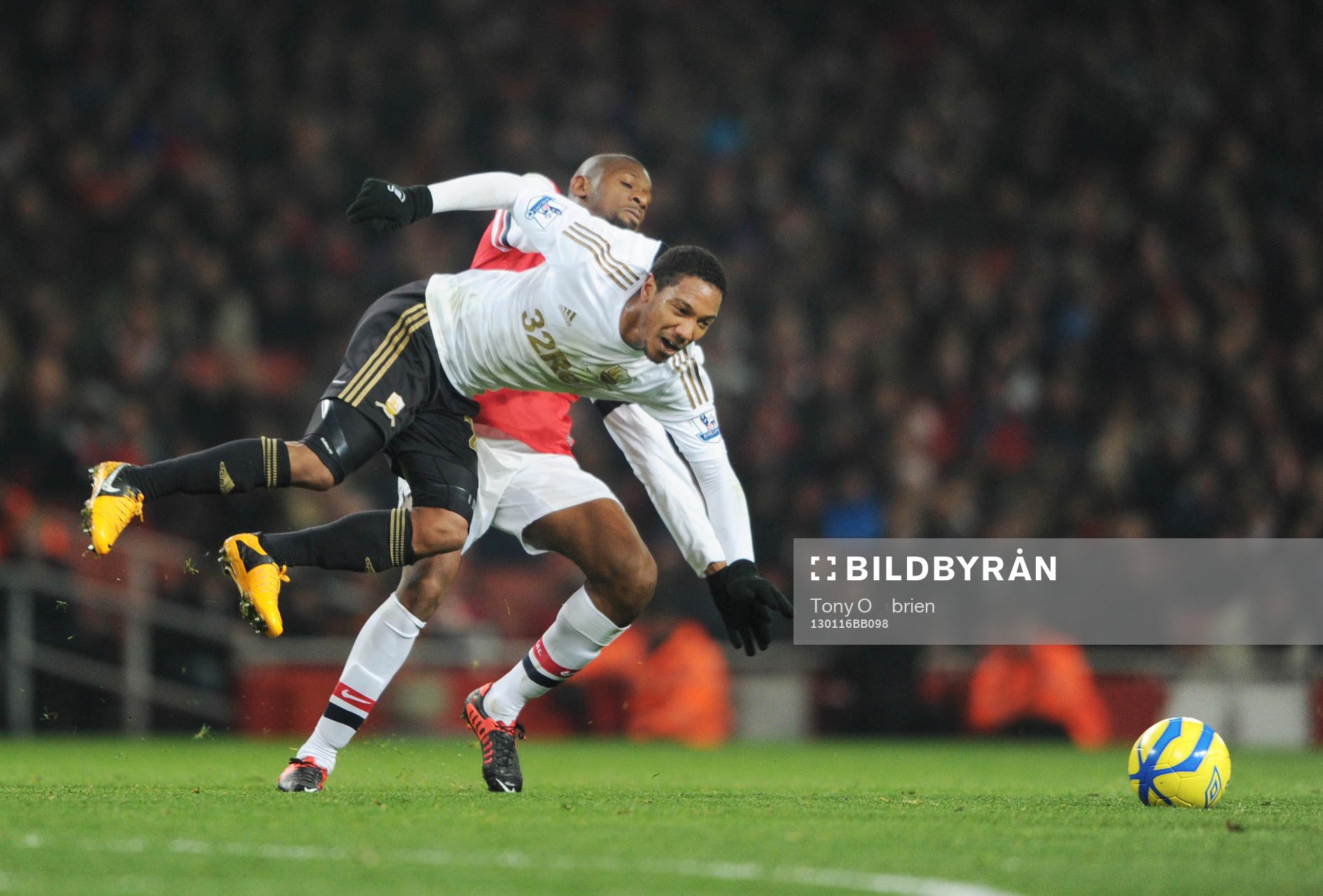 Football - Arsenal v Swansea City - FA Cup Third Round