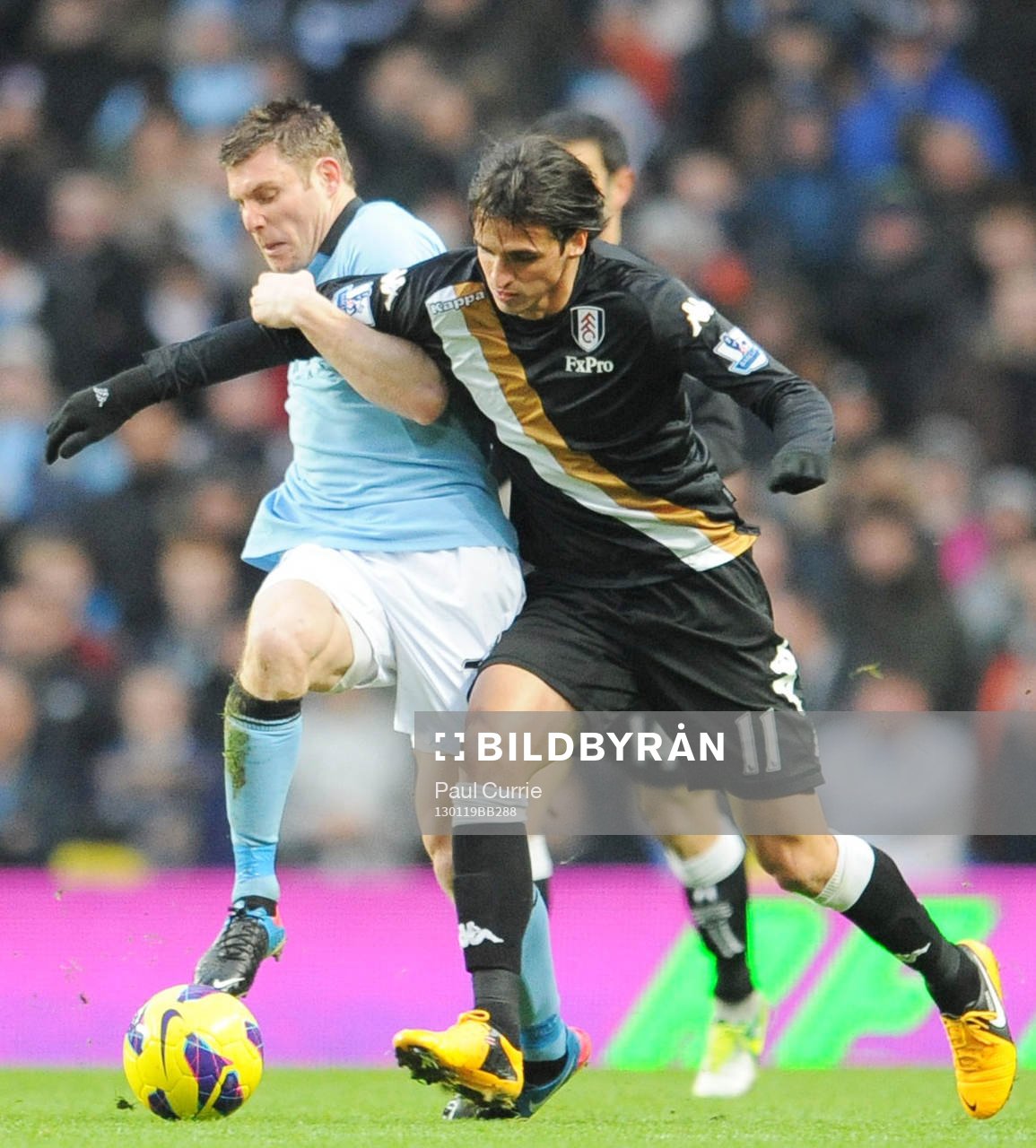 Football - Manchester City v Fulham - Barclays Premier