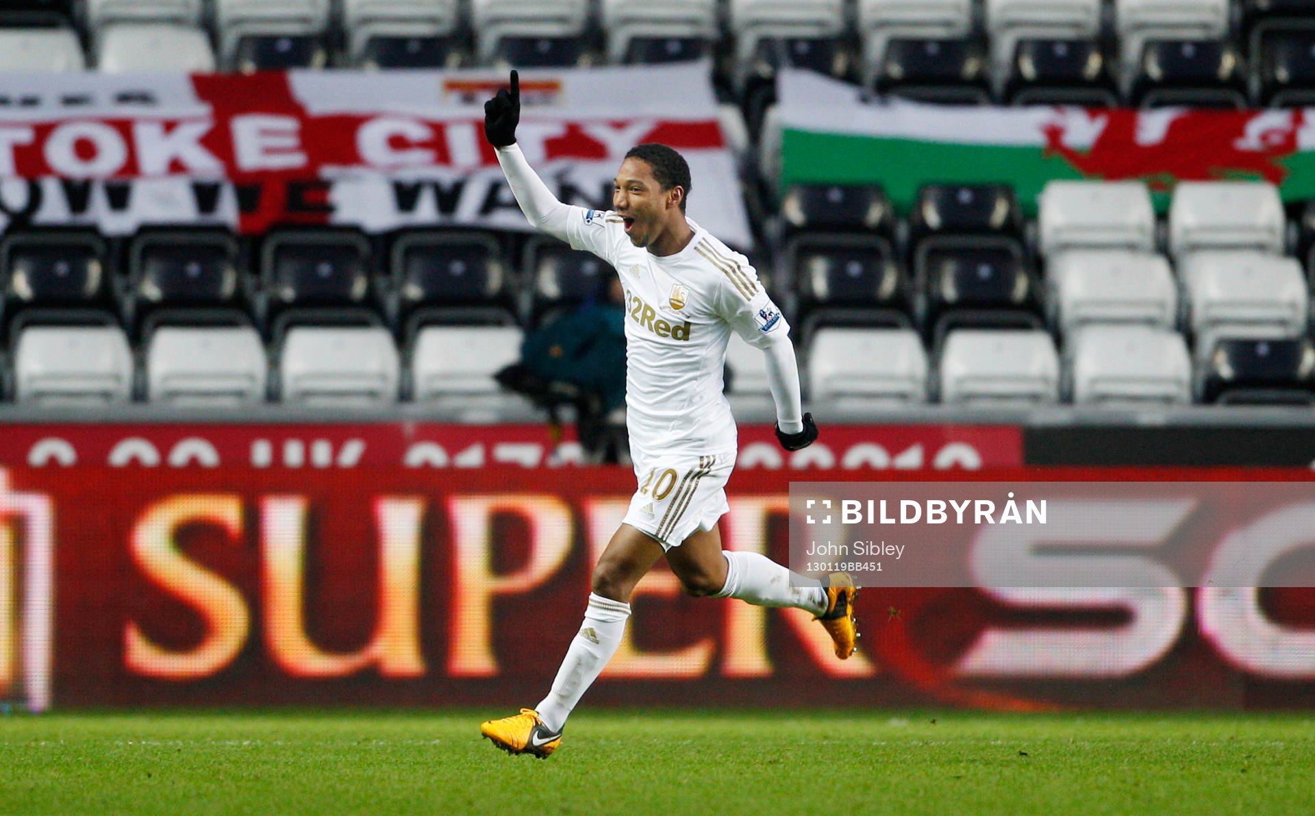 Football - Swansea City v Stoke City - Barclays Premier