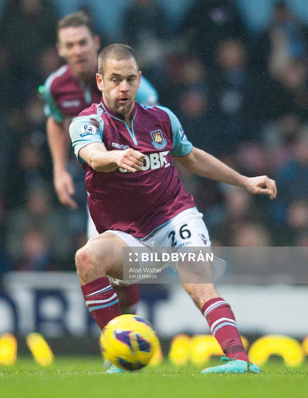 Football - West Ham United v Queens Park Rangers - Barclays