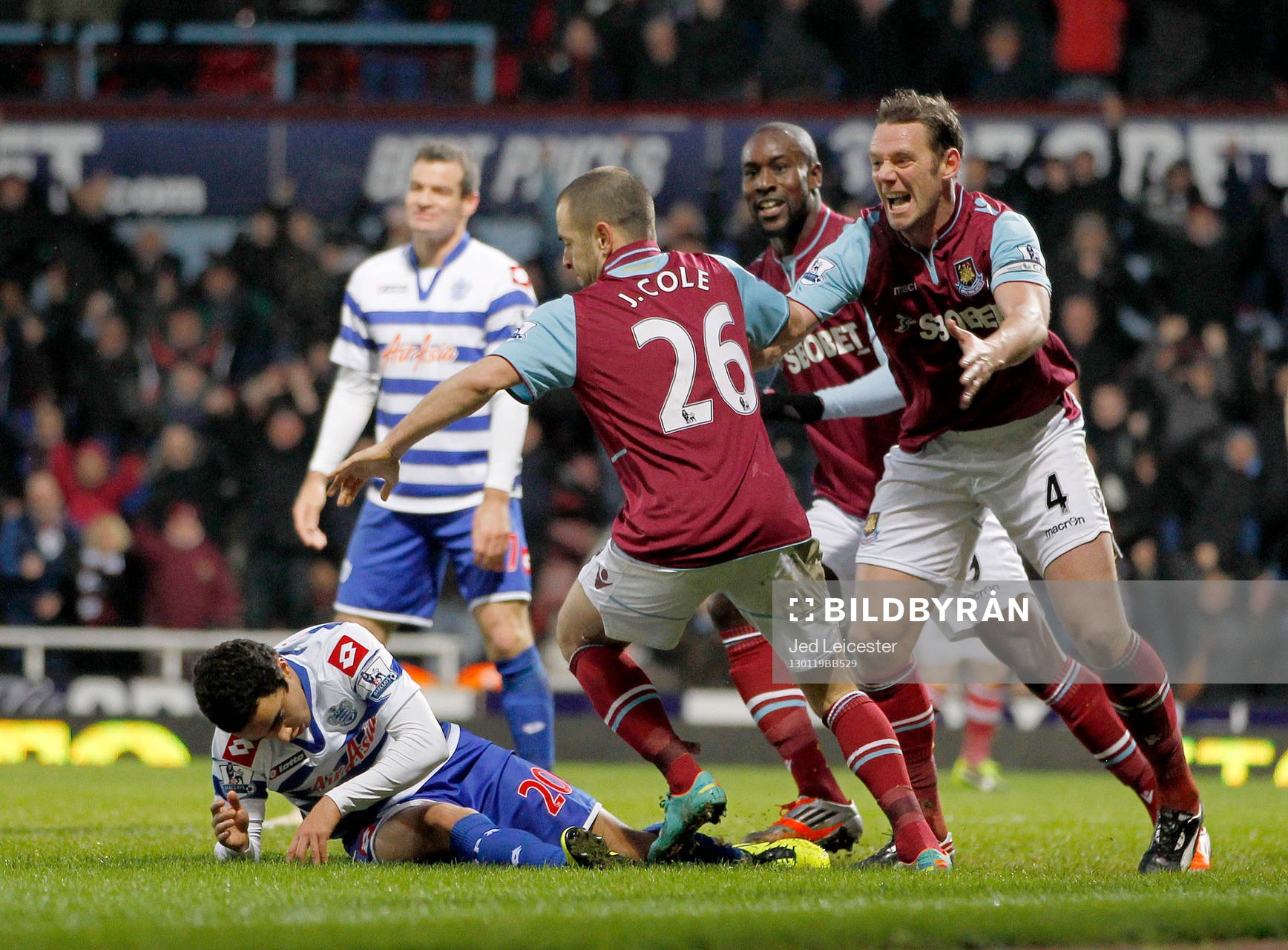 Football - West Ham United v Queens Park Rangers - Barclays