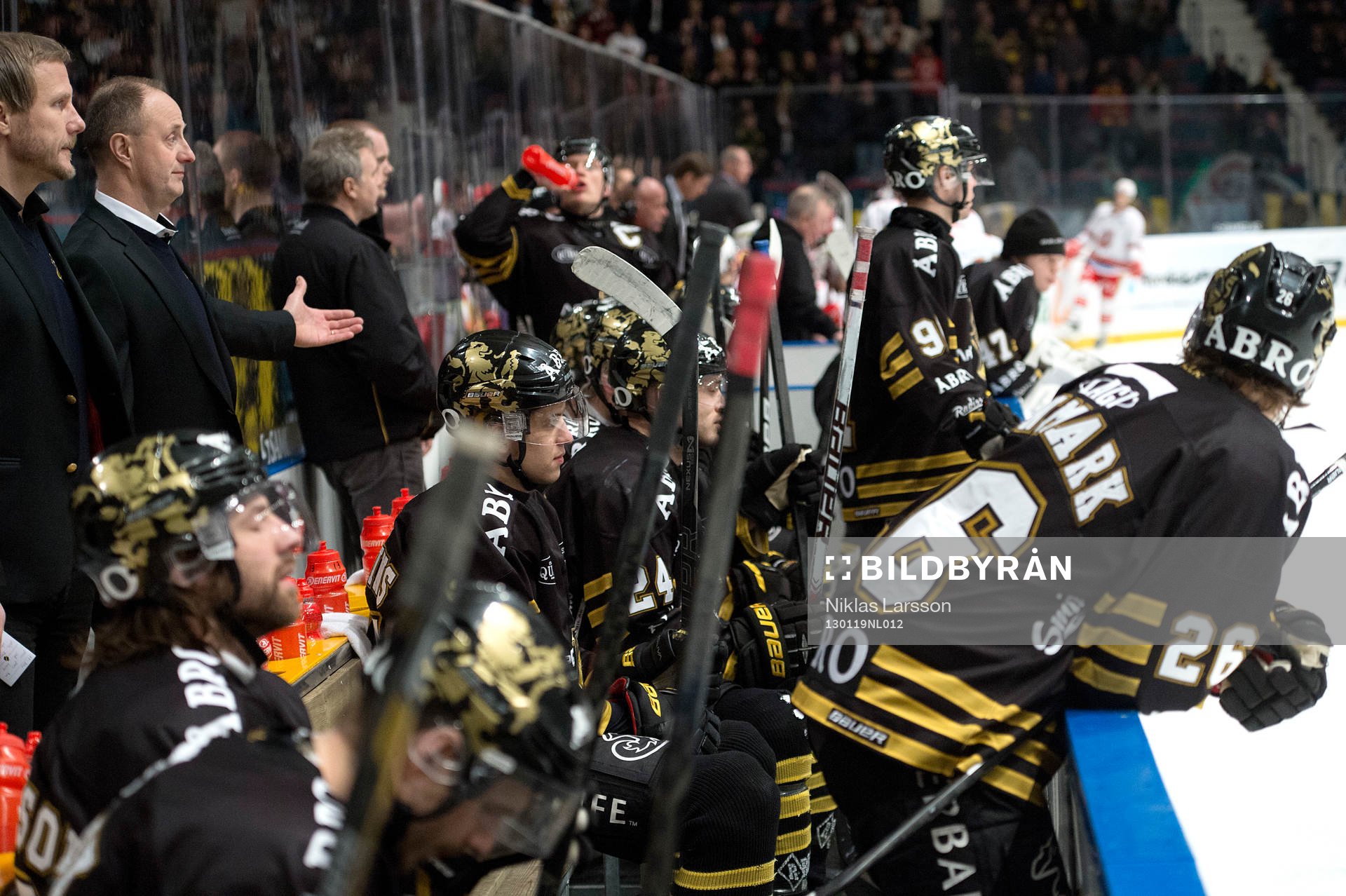Anders Eldebrink, tränare AIK och det övriga laget deppar