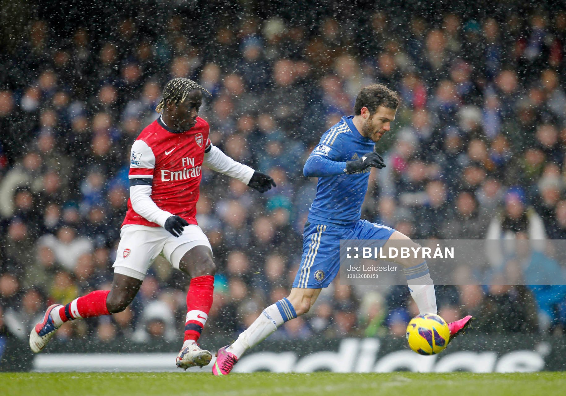 Football - Chelsea v Arsenal - Barclays Premier League  -