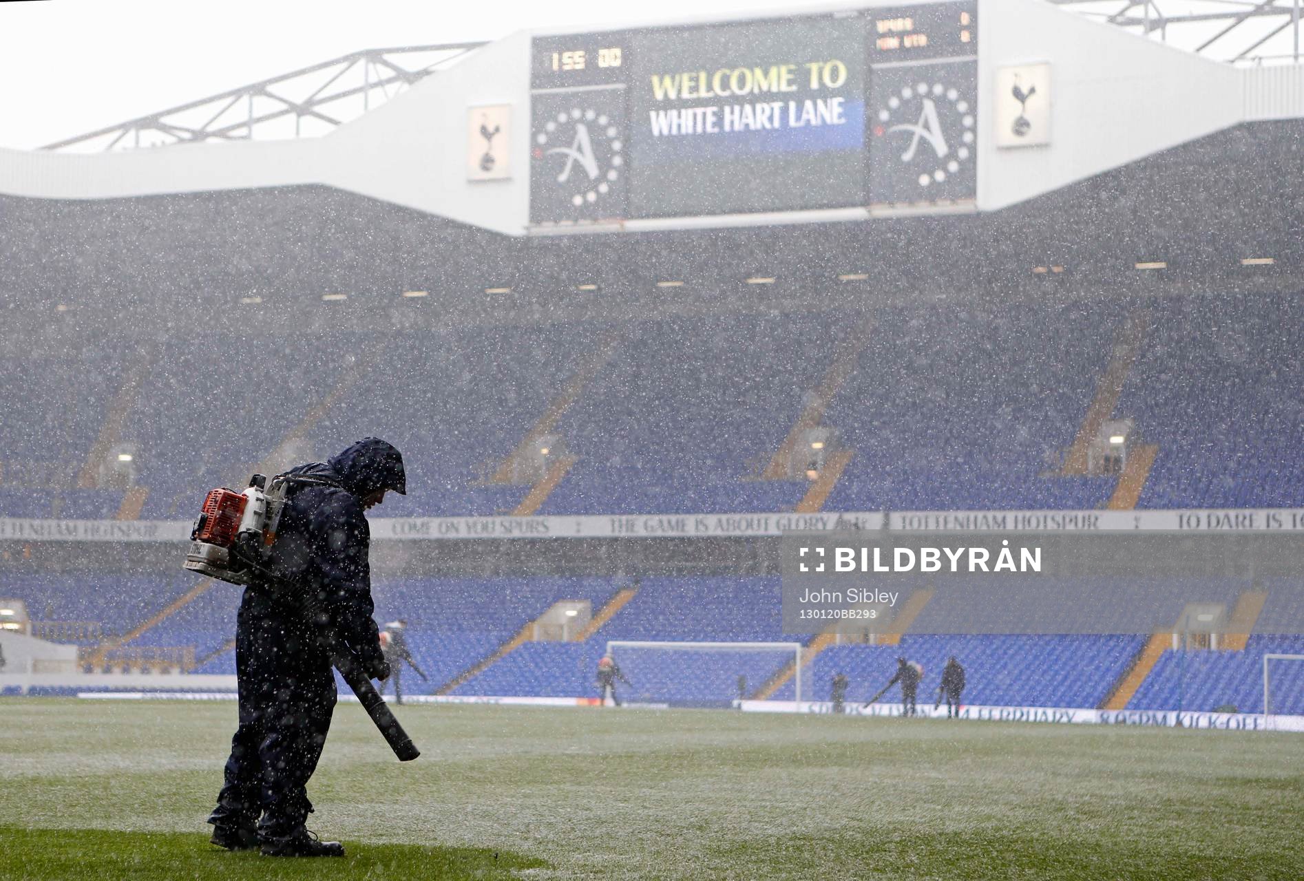 Football - Tottenham Hotspur v Manchester United - Barclays