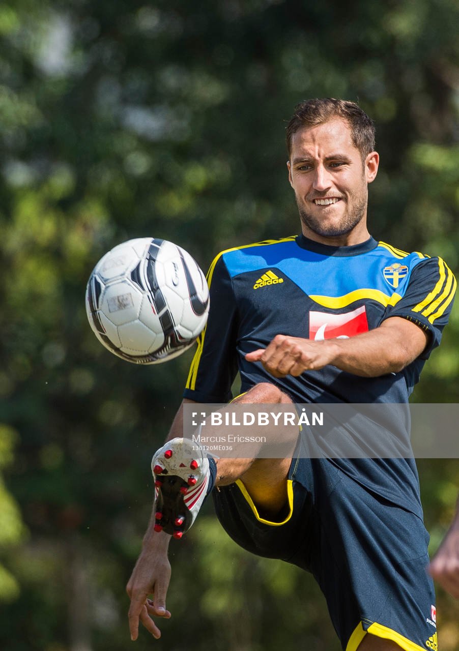Niklas Backman