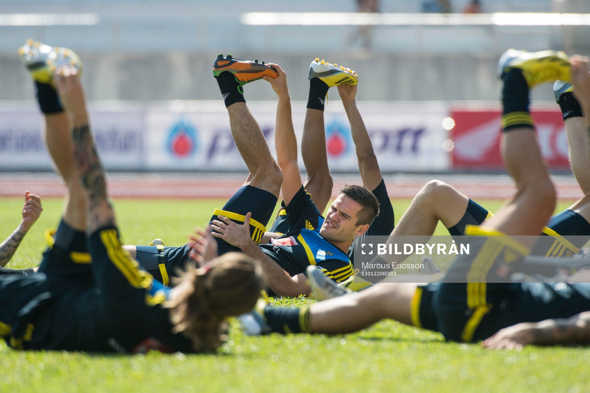 Träning på 700 års Stadion i Chiang Mai. Ivo Pekalski