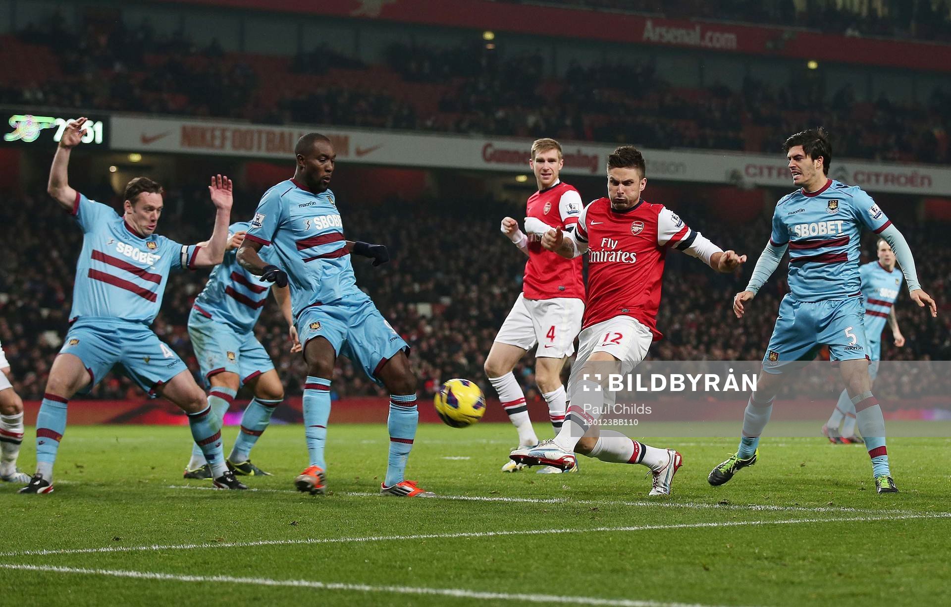Football - Arsenal v West Ham United - Barclays Premier