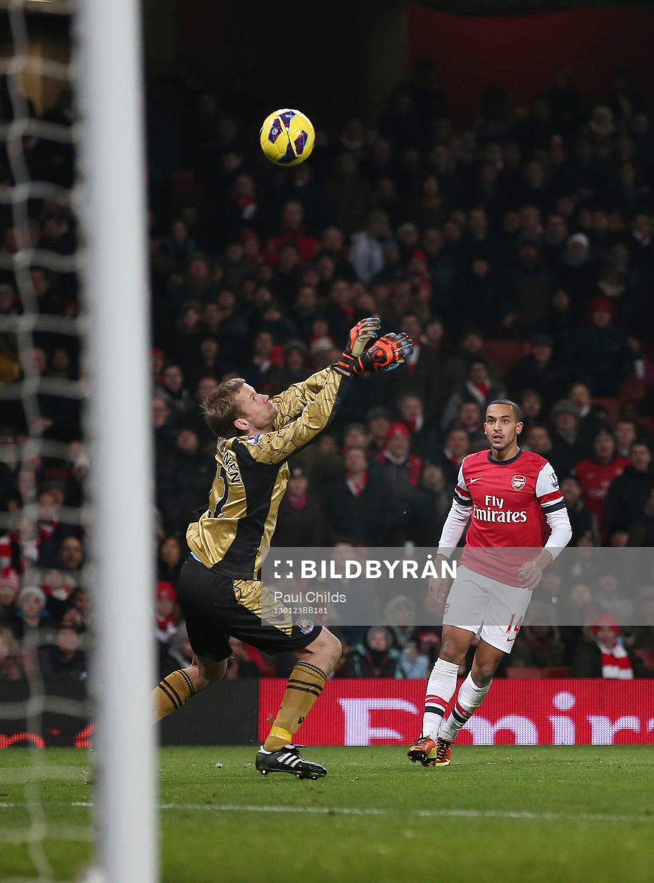 Football - Arsenal v West Ham United - Barclays Premier