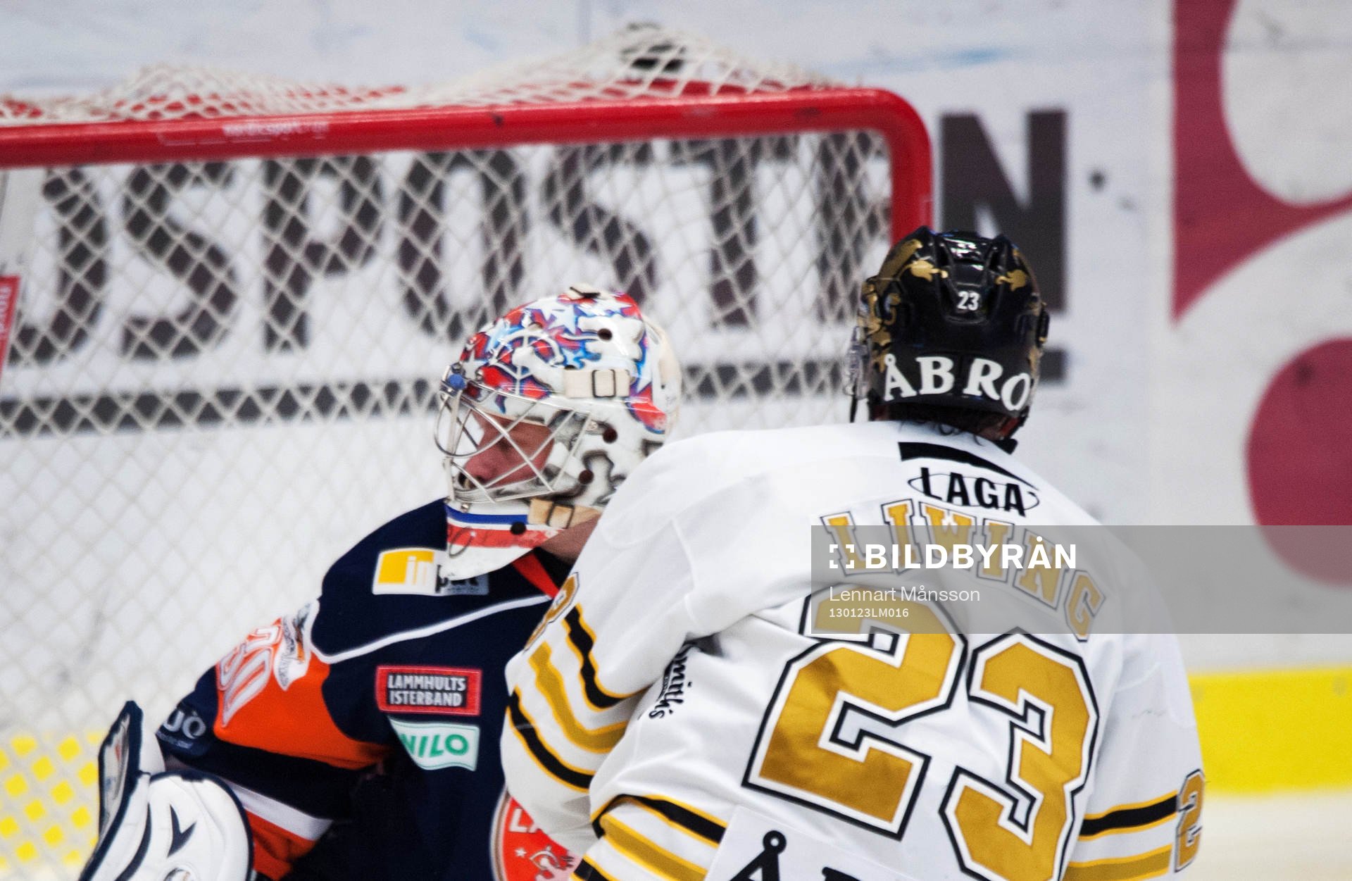 Avgörande straff, Jonas Liwing, AIK, placerar pucken i