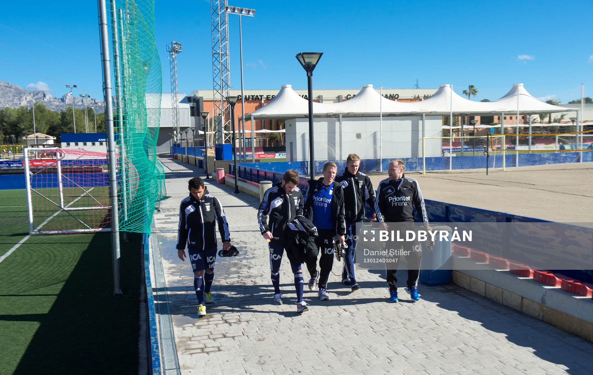 Fotboll, IFK Göteborg, Copa del Sol: Emil Salomonsson, Håkan Mild mfl, på väg från träningen