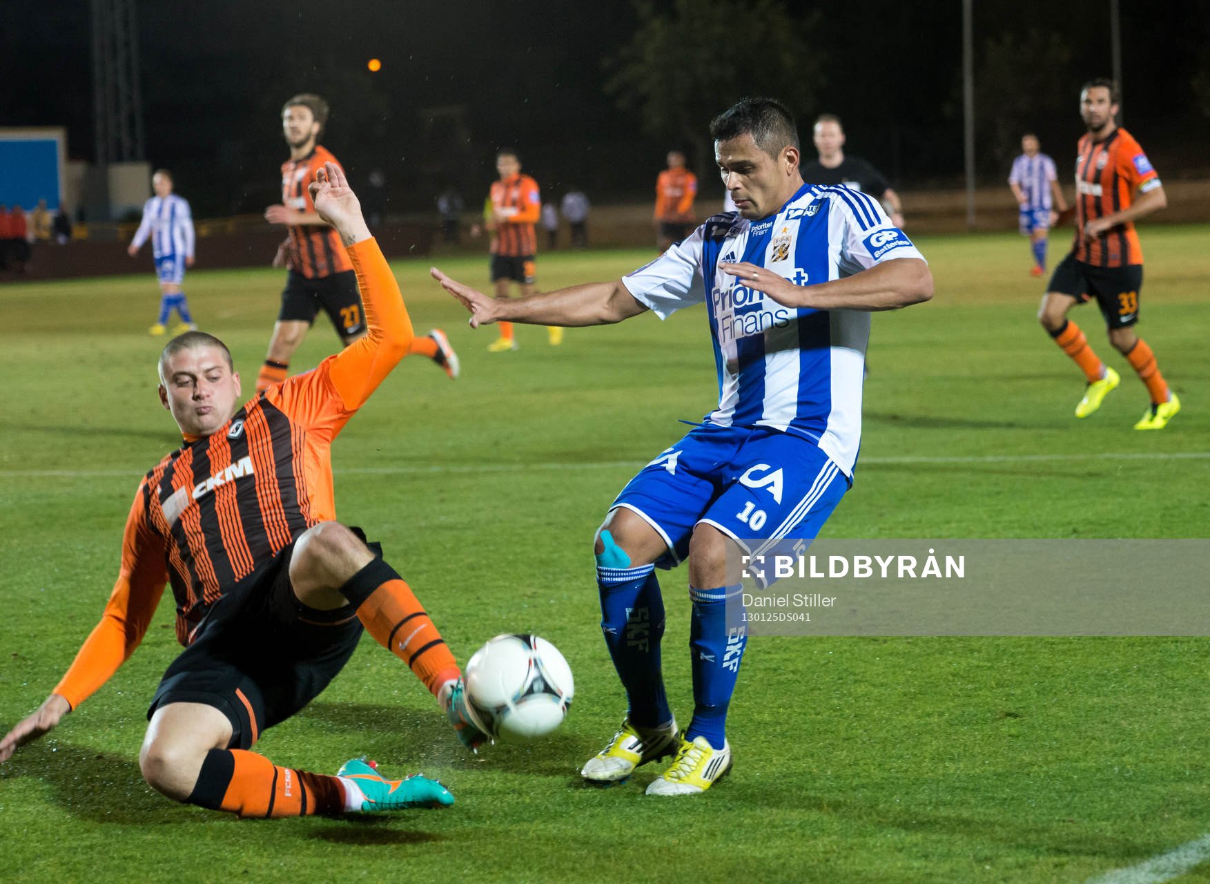 Yaroslav Rakitskiy, Shakhtar Donetsk. Daniel Sobralense,
