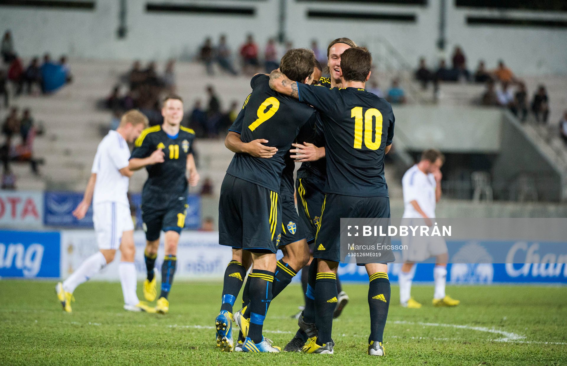 Robin Quaison, Sverige kramas om av Tobias Hysén, Viktor