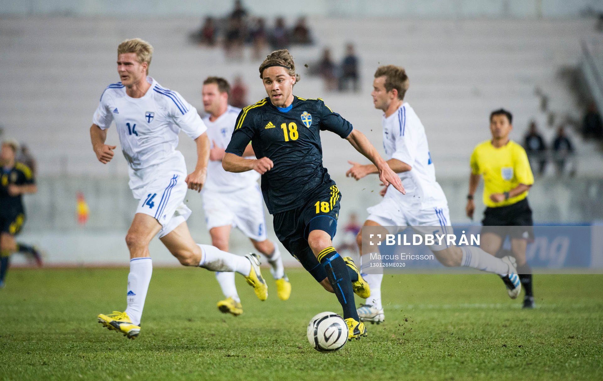 Christoffer Nyman, Sverige anfaller