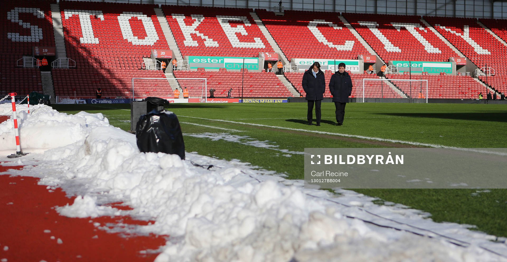 Football - Stoke City v Manchester City - FA Cup Fourth