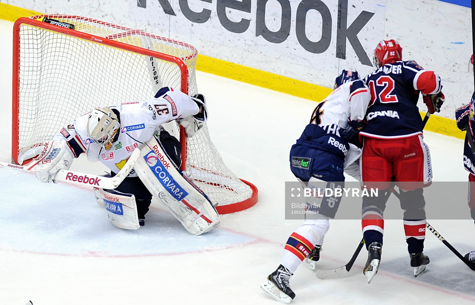 Michael Nylander i Södertälje krånglar in 3-2-målet