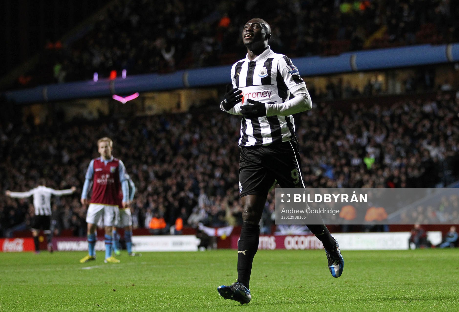 Football - Aston Villa v Newcastle United - Barclays