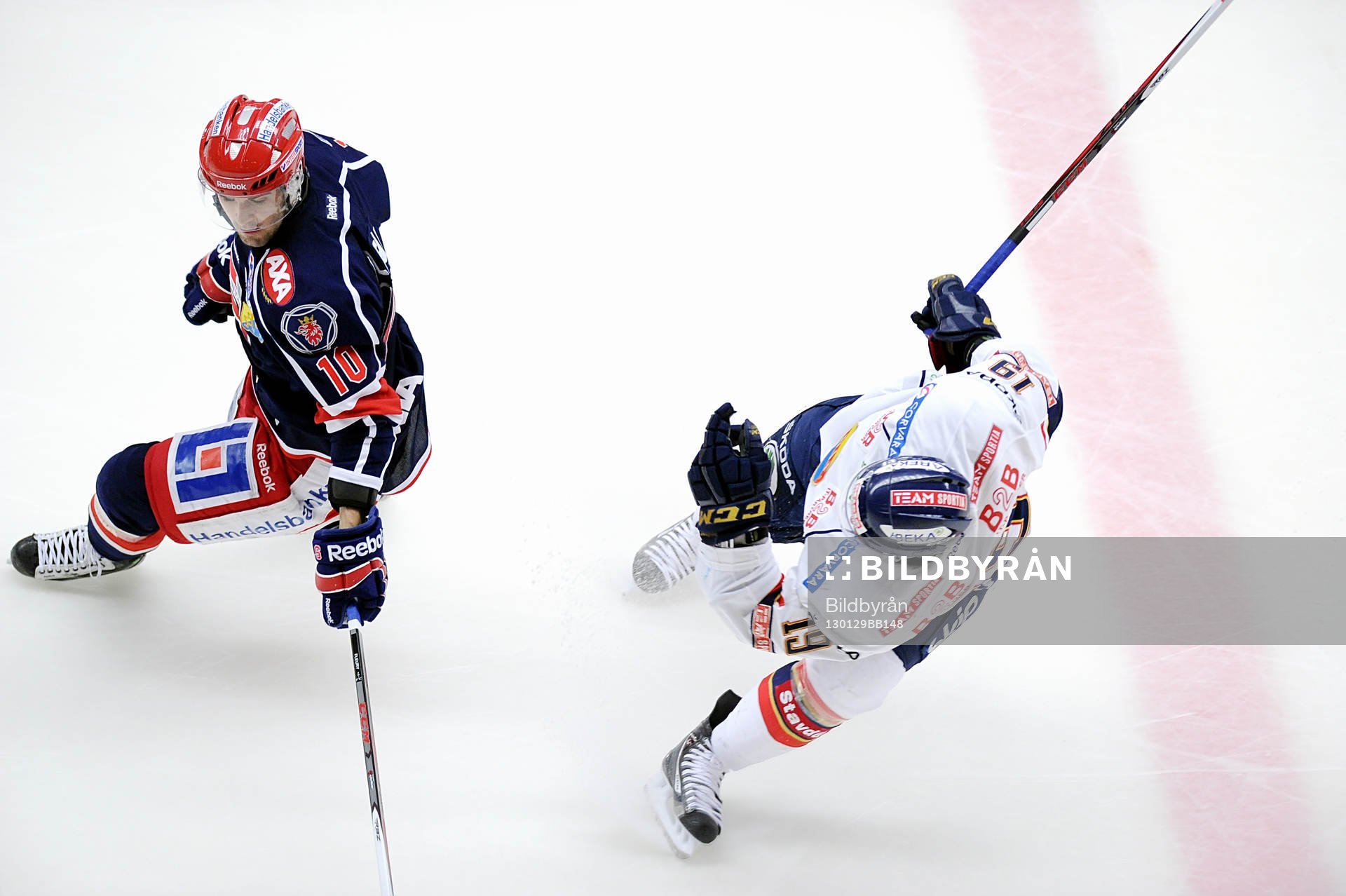 Nr 10 i Södertälje, Damien Fleury, och nr 19 i