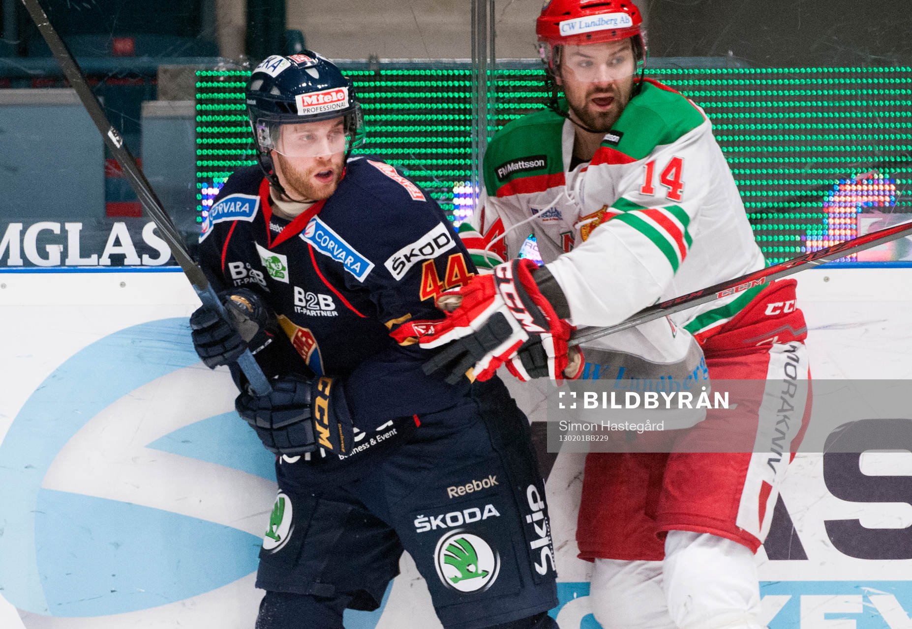 Mattias Guter, Djurgården. Johan Alcén, Mora
