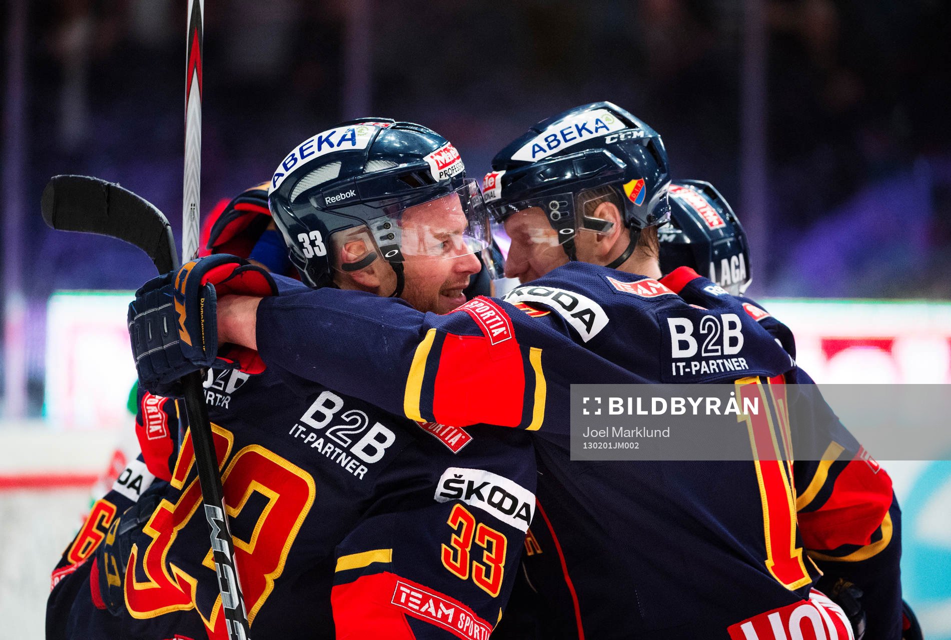 Timmy Pettersson, Djurgården, kramas om