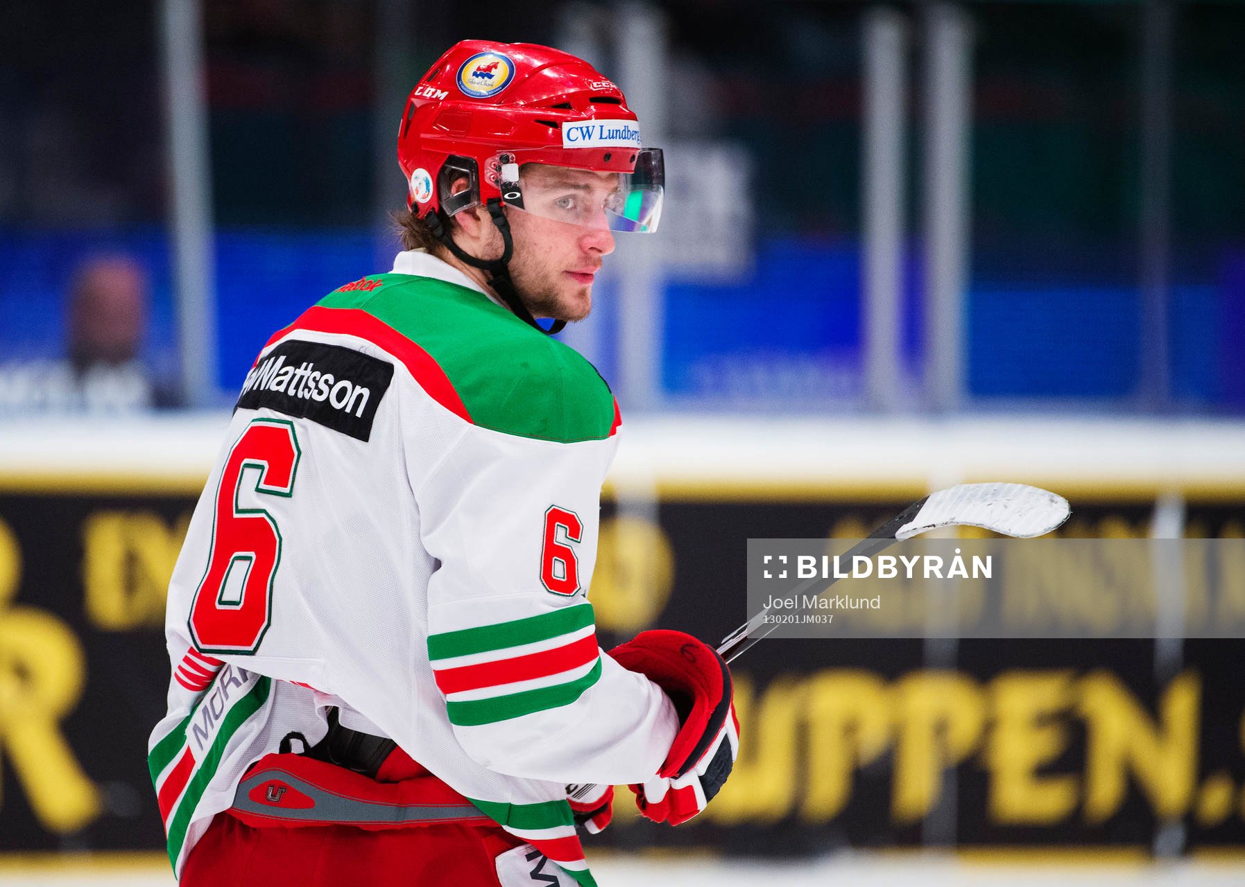 Mikael Vikstrand, Mora