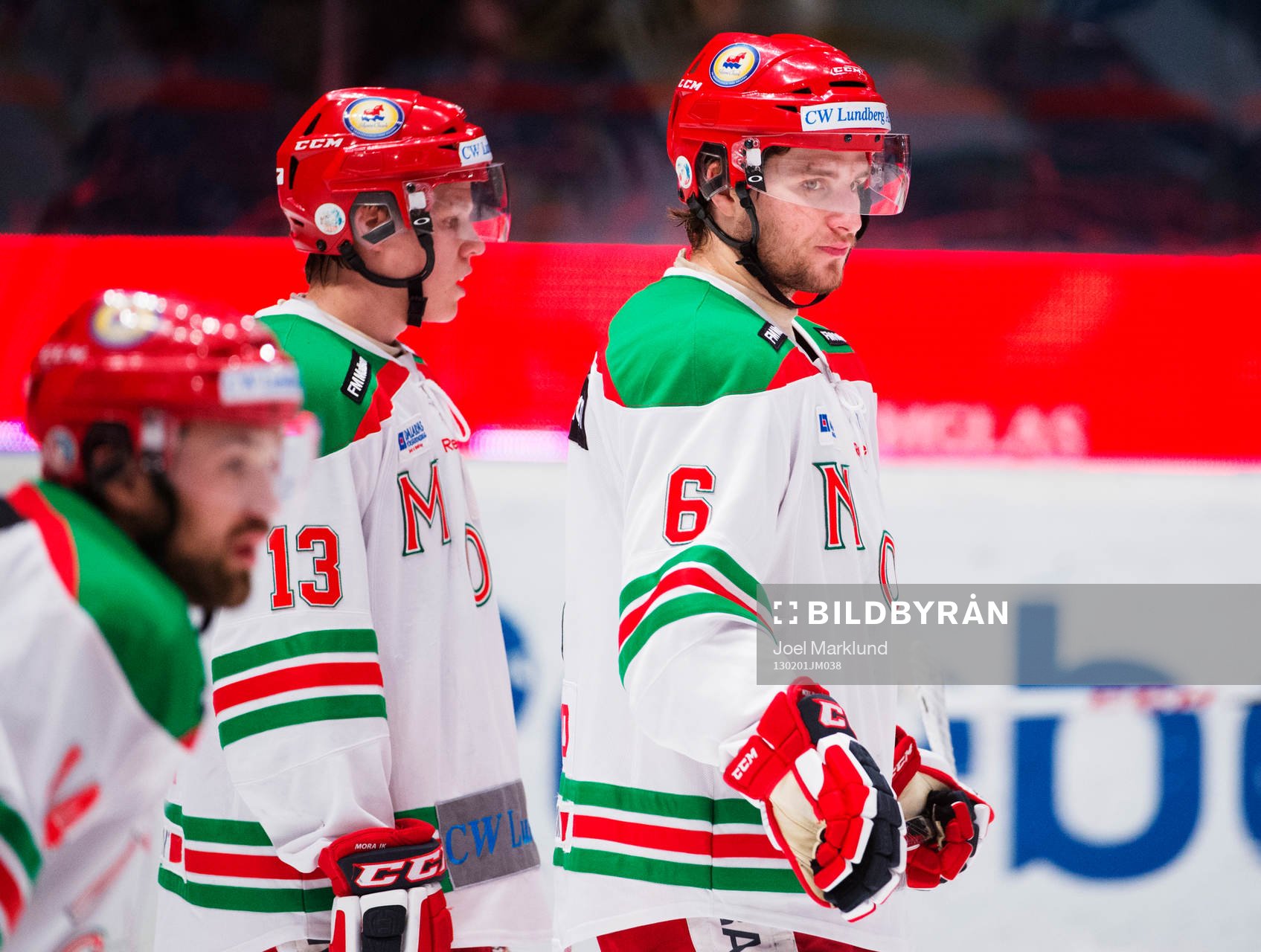 Mikael Vikstrand, Mora