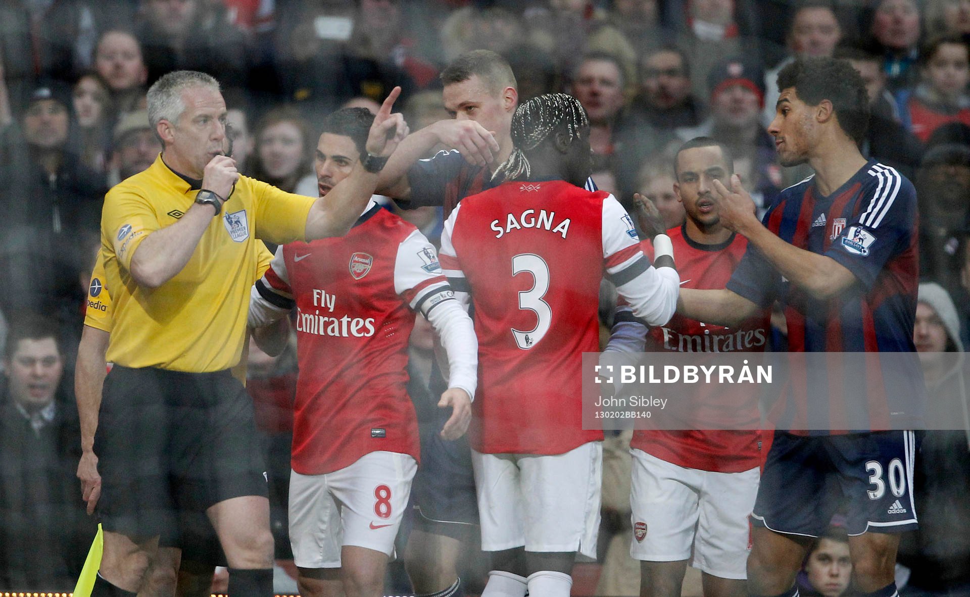 Football - Arsenal v Stoke City - Barclays Premier League